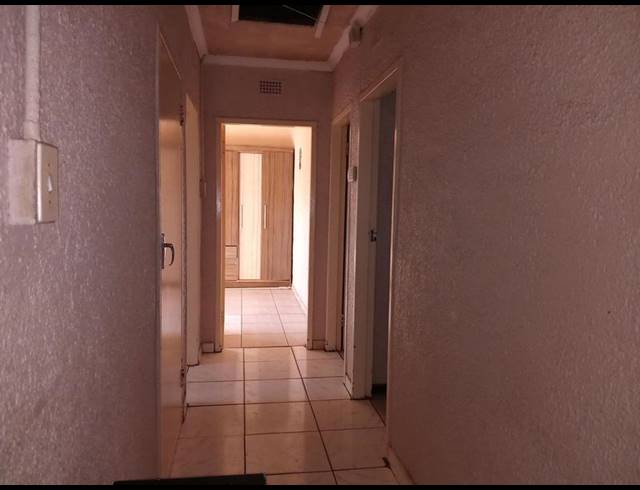 3 BEDROOM HOUSE FOR SALE IN VANDERBIJLPARK CW 6